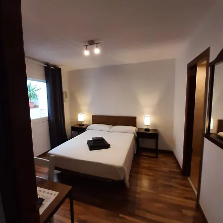 Pensión Hostal&apartamentos La Mar 3*